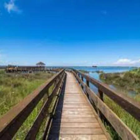 Appartamento Beachfront In *