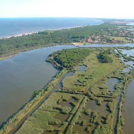 Appartamento Beachfront In *
