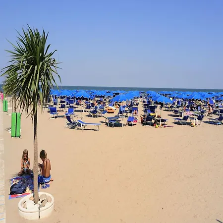 Charming Sea Front View Apartment-beahost Rosolina Mare